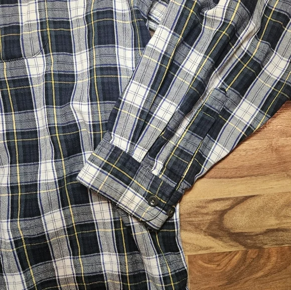 L.L. Bean XL Large Scotch Plaid Flannel Mens Shirt 228061 - Picture 4 of 10